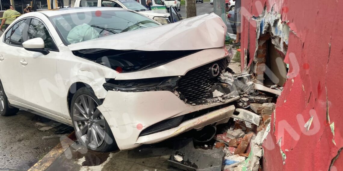 Choque deja daños por más de 100 mil pesos