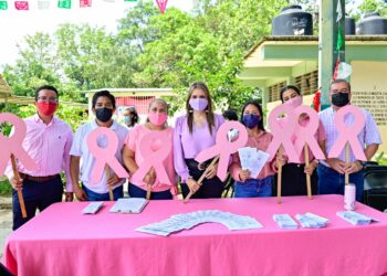 IMPULSA AYUNTAMIENTO DE TAPACHULA SENSIBILIZACIÓN DEL CÁNCER DE MAMA DESDE EDADES TEMPRANAS