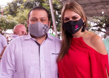 ROSY URBINA ASISTE A INFORMES DE GOBIERNO DE ALCALDES DE CACAHOATÁN, HUIXTLA Y UNIÓN JUÁREZ