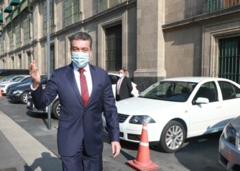 Asiste Rutilio Escandón a reunión encabezada por AMLO para fortalecer el tema migratorio