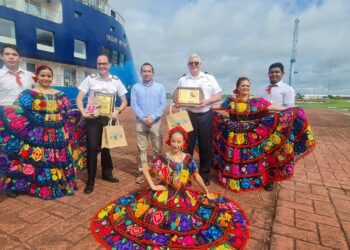 INICIA TEMPORADA DE CRUCEROS EN PUERTO CHIAPAS, CON LA LLEGADA DEL OCEAN VICTORY