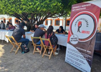 AYUNTAMIENTO DE HUIXTLA VINCULA A JÓVENES, HOMBRES Y MUJERES CON EMPRESAS EN LA FERIA DEL EMPLEO