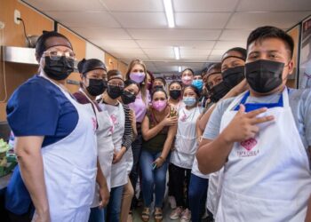 ROSY URBINA VISITA AULA DE ALIMENTOS DEL ICATECH