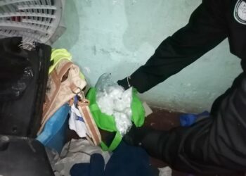 FGR OBTIENE VINCULACIÓN A PROCESO CONTRA DOS PERSONAS POR NARCOMENUDEO Y POSESIÓN DE ARMA DE FUEGO