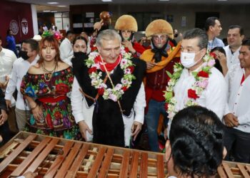 Rutilio Escandón y Adán Augusto López atestigüan diálogo con sectores social, económico y religioso