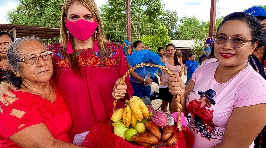 LAS MUJERES DEL CAMPO SON LA FORTALEZA DE TAPACHULA: ROSY URBINA