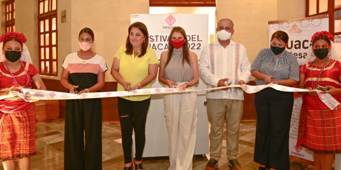 INAUGURA ROSY URBINA LA SALA DEL HUACAL EN EL MUSEO DE TAPACHULA