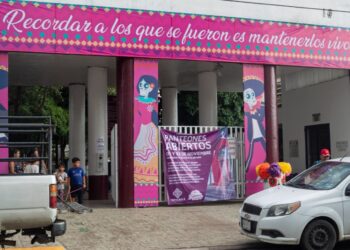 PANTEONES DE TAPACHULA LISTOS PARA RECIBIR VISITANTES EN DÍA DE MUERTOS