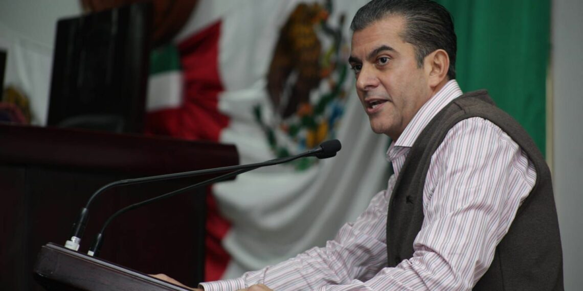 Sumar esfuerzos por una frontera ordenada y segura: Yamil Melgar