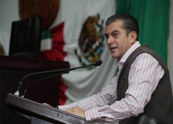 Sumar esfuerzos por una frontera ordenada y segura: Yamil Melgar