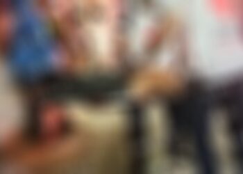 Le dieron dos balazos en bonanza