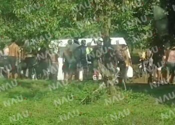 Migrantes retienen y agreden a agentes del INM