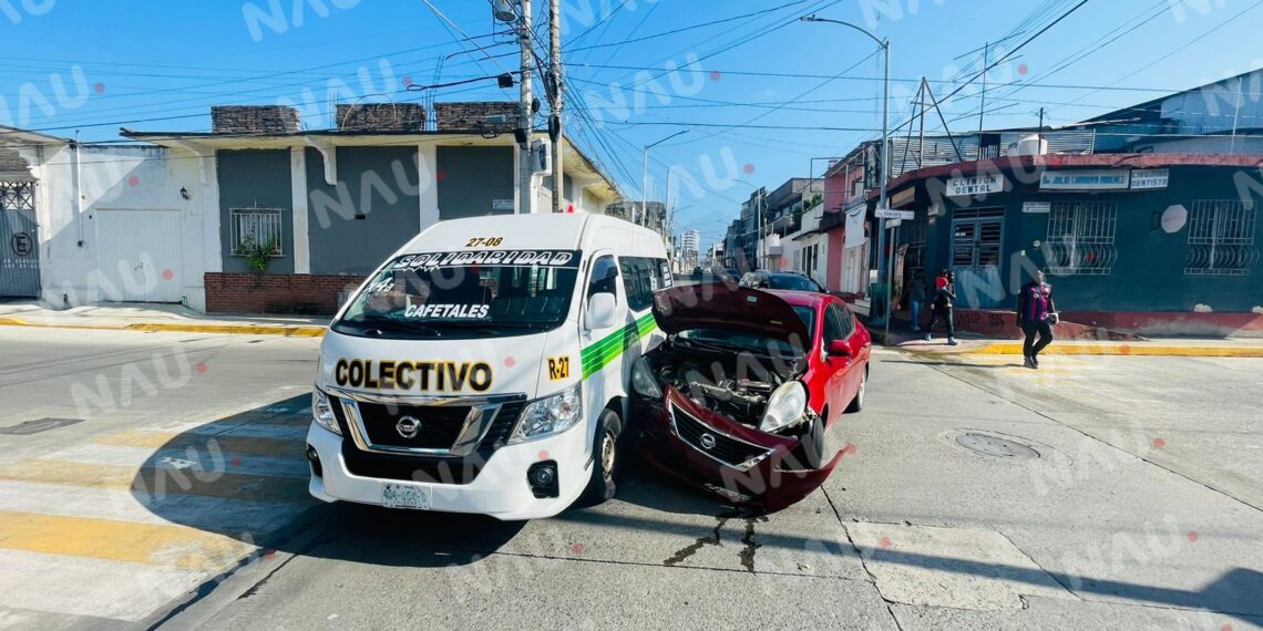 Solo daños materiales y un buen acuerdo deja accidente