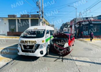 Solo daños materiales y un buen acuerdo deja accidente
