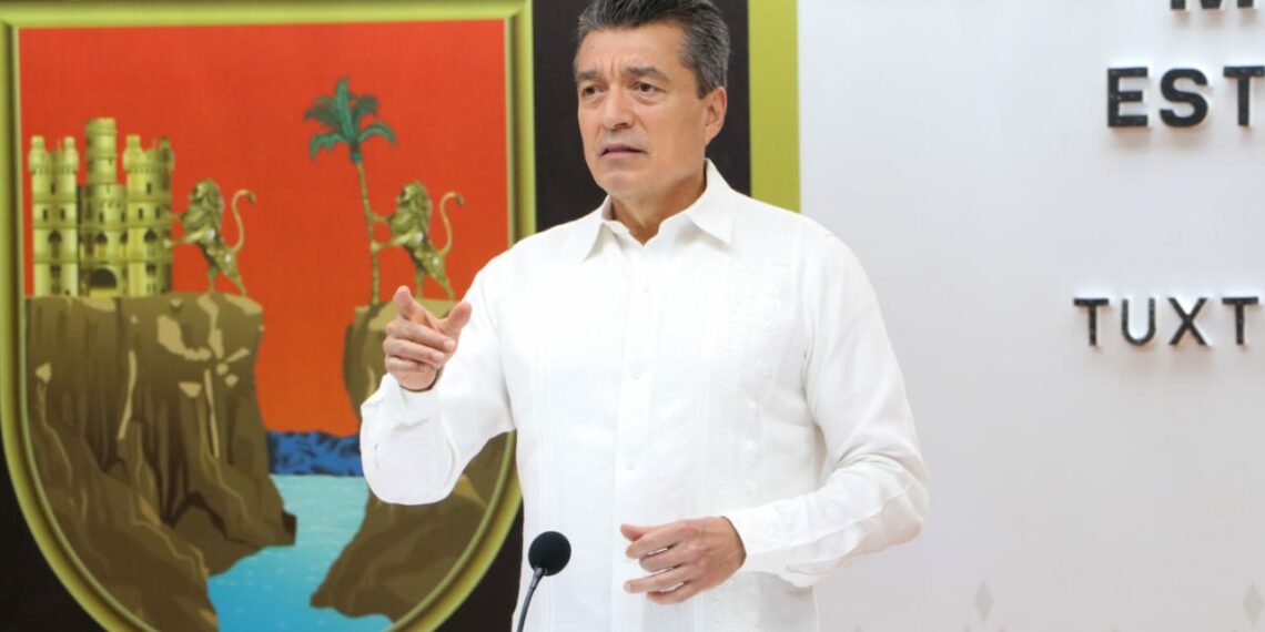 Contagio de COVID-19 se mantiene latente; no hay que bajar la guardia: Rutilio Escandón