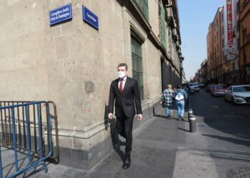 Refrenda Rutilio Escandón su compromiso con la política migratoria humanitaria del presidente AMLO