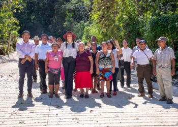 SIGUEN LAS OBRAS QUE CAMBIAN VIDAS EN LA ZONA RURAL DE TAPACHULA