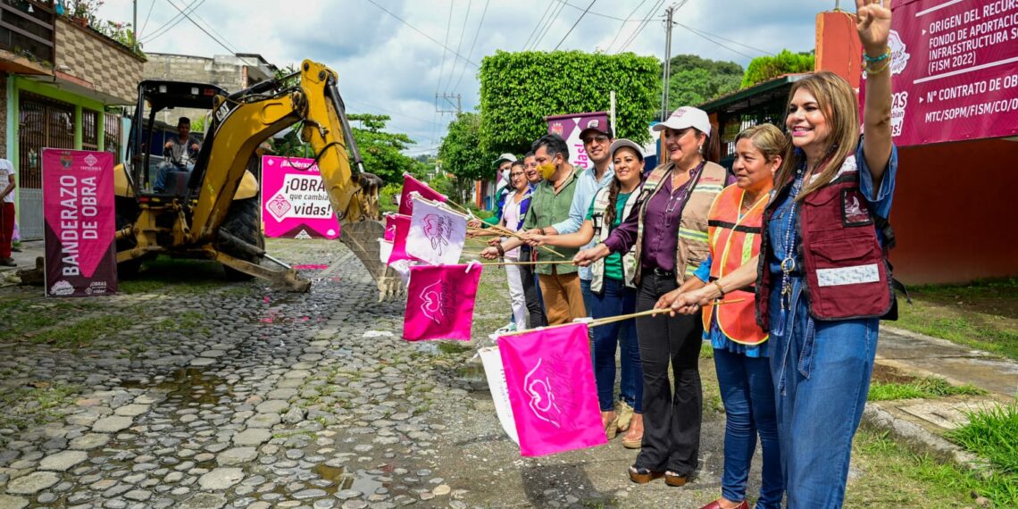 AYUNTAMIENTO DE TAPACHULA INICIA OBRA DE PAVIMENTACIÓN MIXTA DE CALLES EN FRACCIONAMIENTO EL PARAÍSO