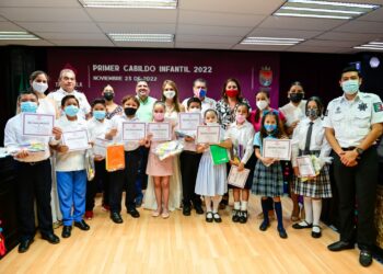 SE CONFORMA EL PRIMER CABILDO INFANTIL DEL AYUNTAMIENTO DE TAPACHULA