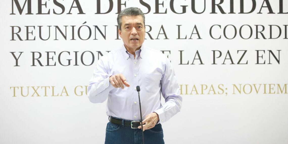 En unidad se atiende a la población damnificada y daños materiales por lluvias: Rutilio Escandón