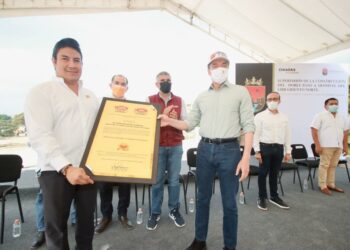 Supervisa Rutilio Escandón trabajos de la construcción del doble paso a desnivel en el Libramiento Norte