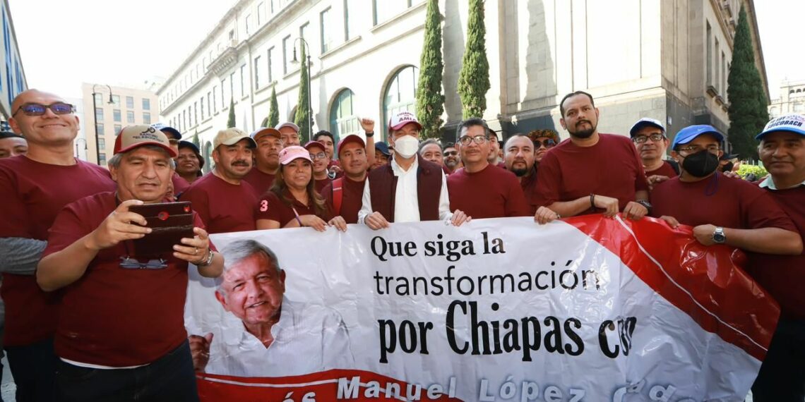 Marcha Rutilio Escandón junto al presidente AMLO por los cuatro años de transformación de México