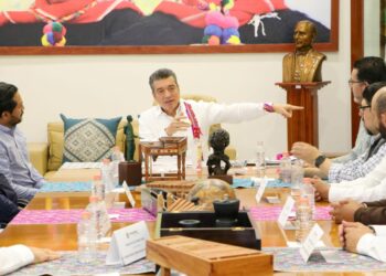 Se reúne Rutilio Escandón con empresarios del Grupo Impulsar, de San Cristóbal de Las Casas