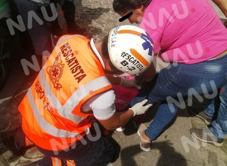 Mujer de 25 años lesionada en accidente