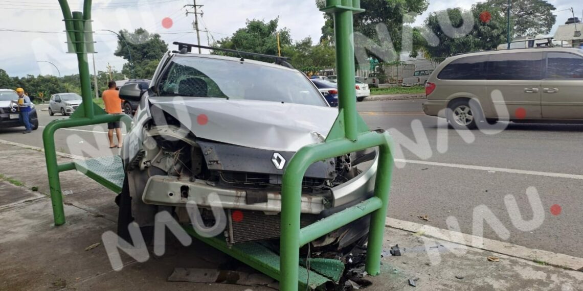 No tome ninguna gota de alcohol; conductora.