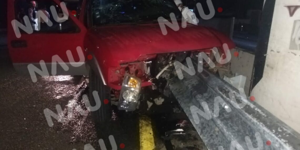 Tres lesionados deja accidente en Tuxtla Chico