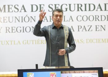 Exhorta Rutilio Escandón a no bajar la guardia y reforzar prevención contra la influenza y el COVID-19