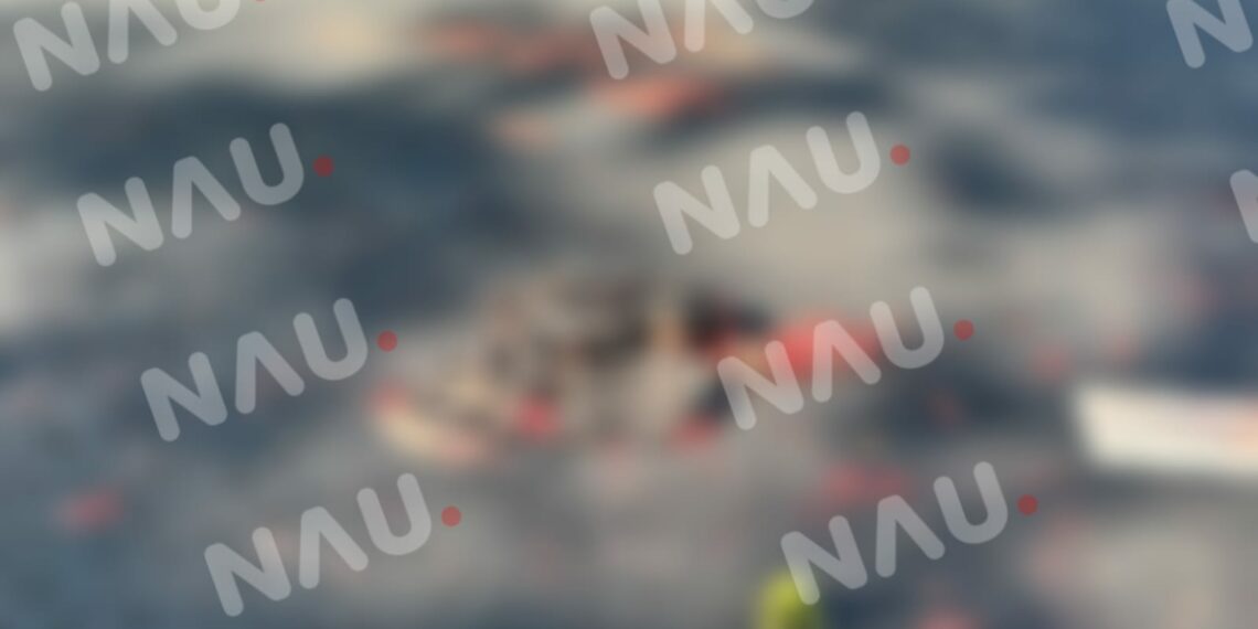 Le pasaron encima más de 20 vehículos, en la carretera costera