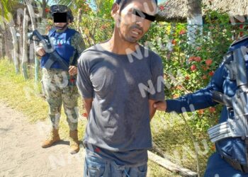 Riña deja un detenido y un herido .