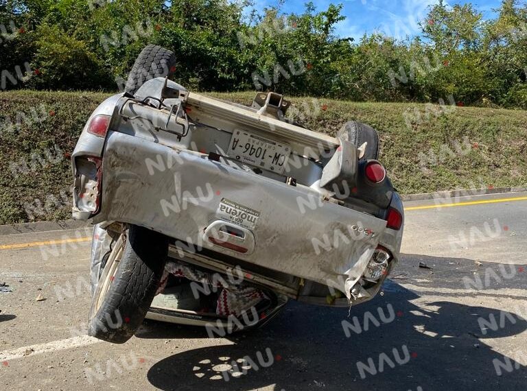 Volcadura deja una persona lesionada en Pijijiapan