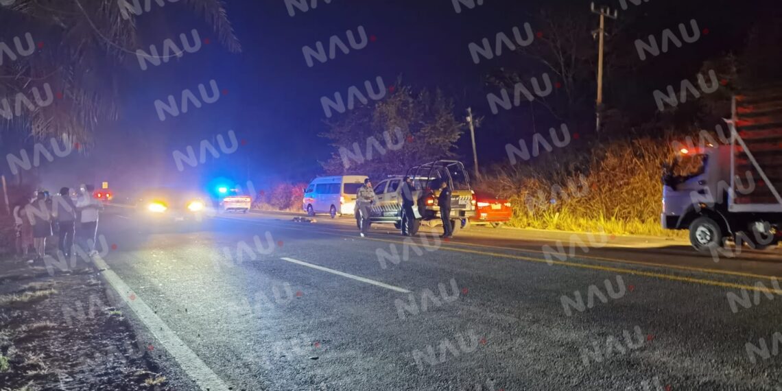 Tráiler mata a un indigente