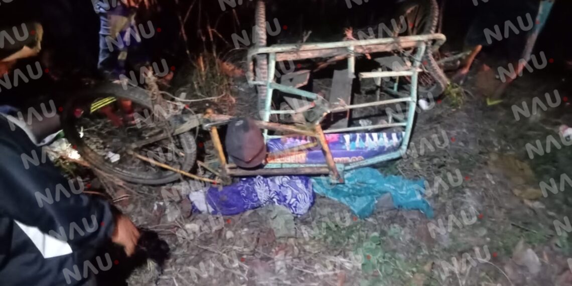 Tres lesionados deja choque de motocicleta y triciclo en Mazatán