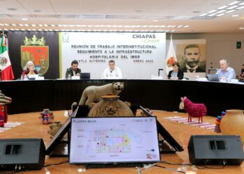 Rutilio Escandón y Zoé Robledo encabezan reunión de seguimiento en materia de infraestructura del IMSS