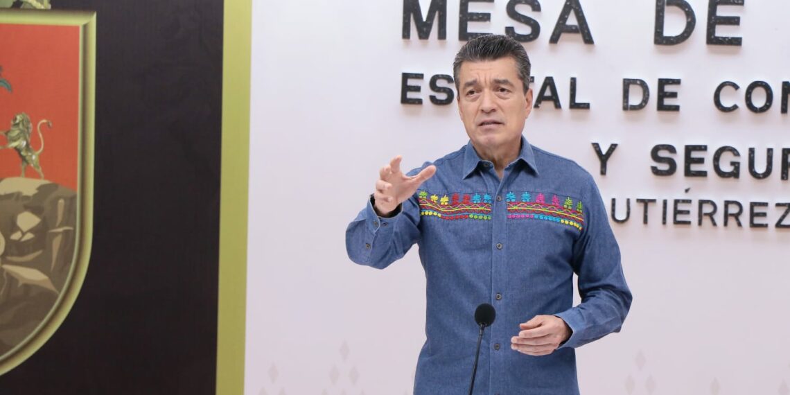 Aeronaves oficiales ahora se usan para atender la salud, seguridad y protección civil: Rutilio Escandón