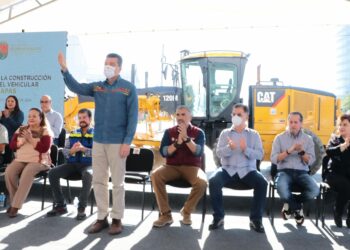 Rutilio Escandón da banderazo de inicio a construcción del paso a desnivel a la altura de la Torre Chiapas