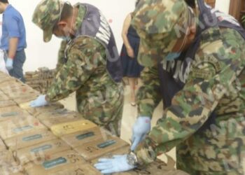 Más de 900 kilogramos de cocaína asegura la armada de México