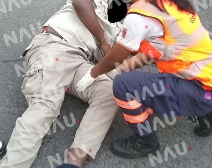 Motocilista lesionado al ser derribado por otro ciclo motor