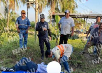 PC atiende a un elemento de la armada de México en HUIXTLA