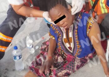 SAE atiende a una mujer que se desmayó