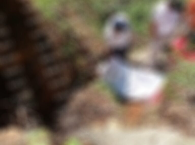 Sexagenario muere al caer en un barranco