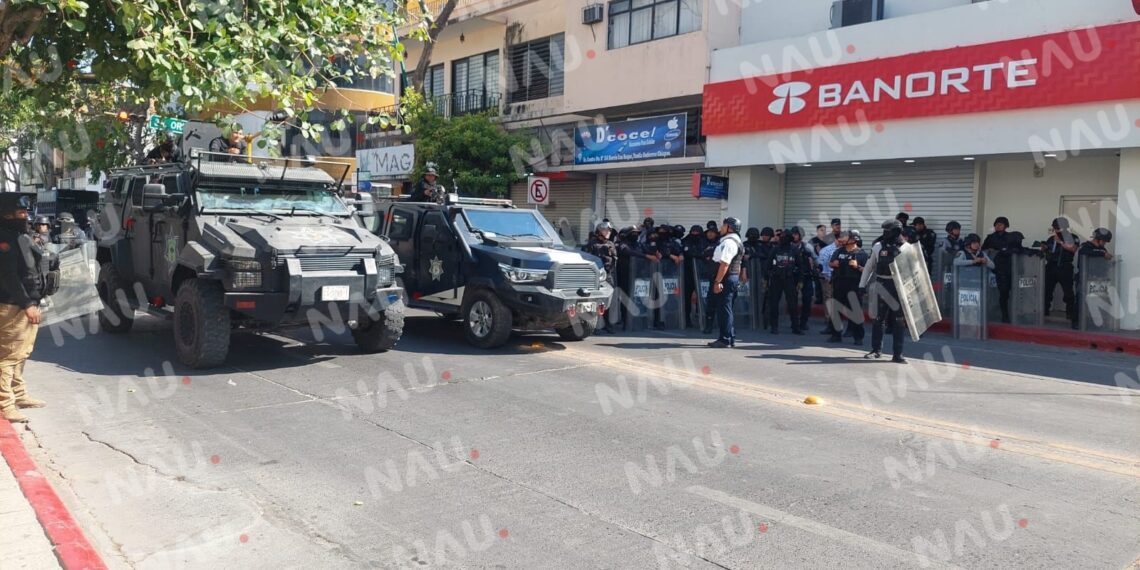 Fuerzas de Seguridad del Estado restablecen orden en Tuxtla
