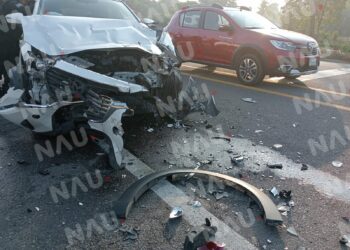 Dos mujeres lesionadas al chocar sus vehículos