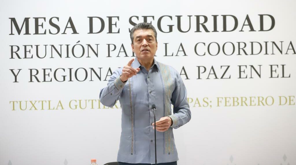 Reconoce Rutilio Escandón a habitantes de El Porvenir por sumarse al combate de incendios