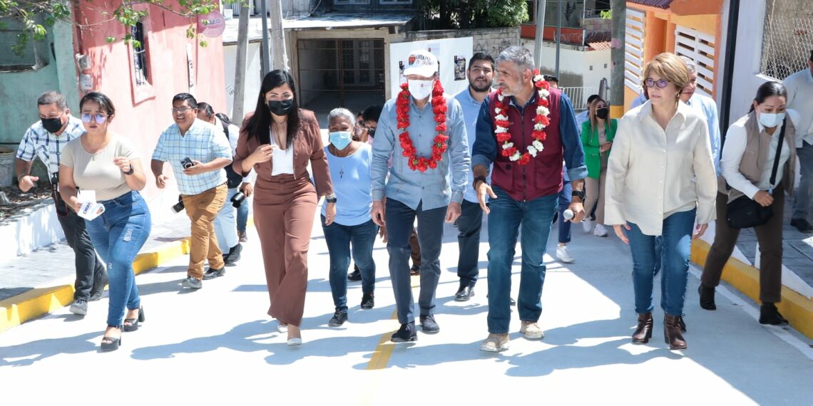 En Tuxtla Gutiérrez, Rutilio Escandón inaugura pavimentación de calle en San Pedro Progresivo