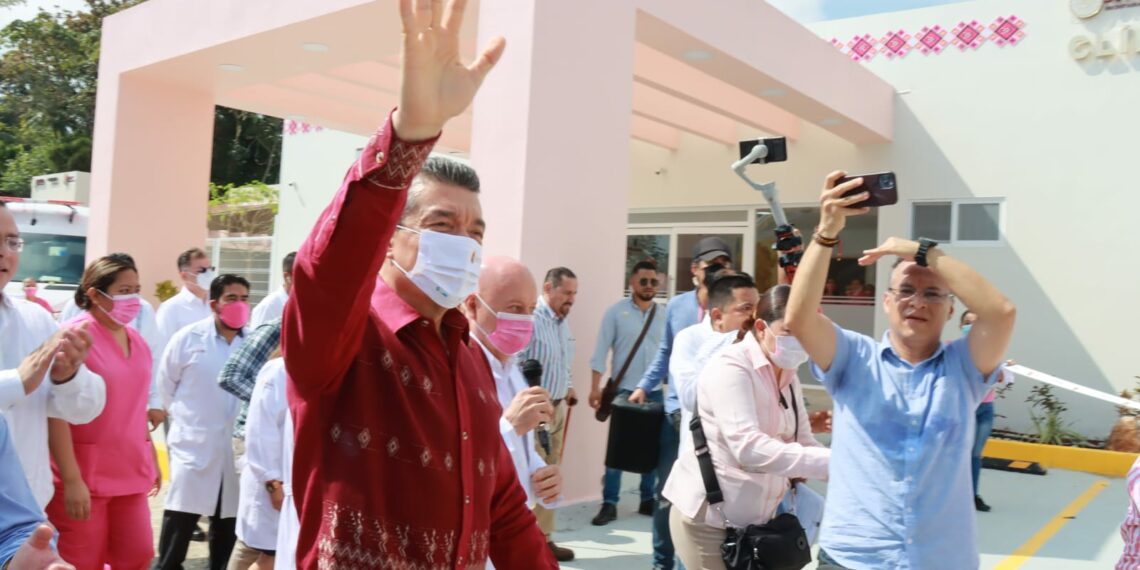 Rutilio Escandón inaugura Clínica para la Atención de Parto Humanizado en beneficio de mujeres de la zona Norte