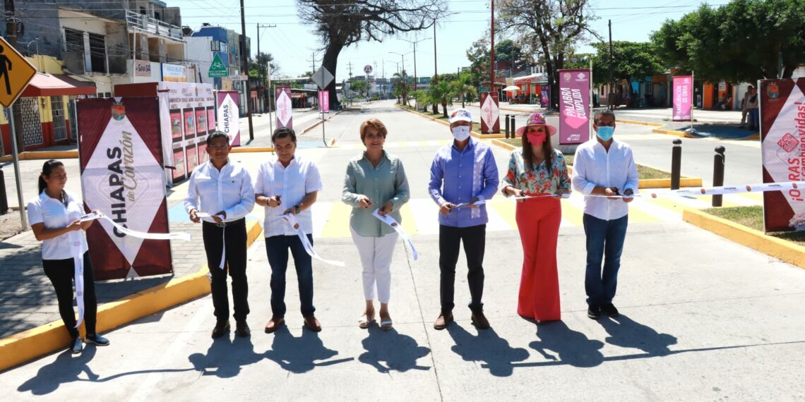 Con pavimentación de calles, se mejora rostro urbano de Tapachula: Rutilio Escandón